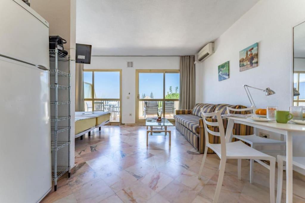 Ct 103 - Faro'S Romana Playa Studio 142 Marbella Exterior foto